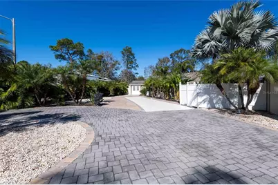 20300 Leonard Road #39, Lutz, FL 33558 - Photo 1