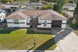 3142 Salisbury Dr, Holiday, FL 34691 - Photo 1