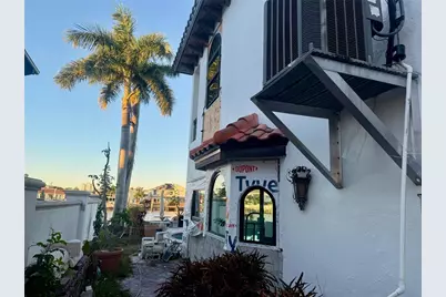 11320 6th Street E, Treasure Island, FL 33706 - Photo 31