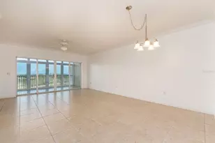 6550 Shoreline Dr, Saint Petersburg, FL 33708 - Photo 9