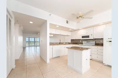 6550 Shoreline Drive #7502, Saint Petersburg, FL 33708 - Photo 3
