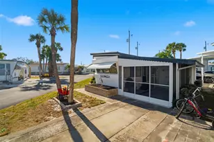 4851 W Gandy Blvd, Tampa, FL 33611 - Photo 5