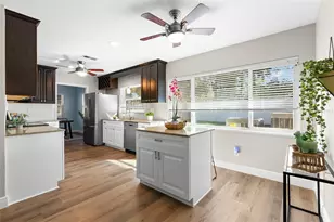 455 Pasaje Ave, Tarpon Springs, FL 34689 - Photo 15