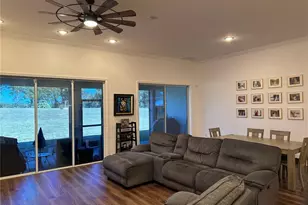 10190 Dolphin Gull Cir, Thonotosassa, FL 33592 - Photo 19
