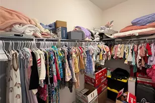 10190 Dolphin Gull Cir, Thonotosassa, FL 33592 - Photo 39