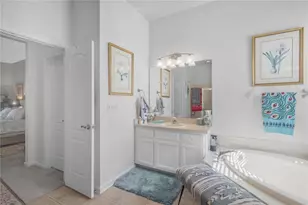 19015 Fern Meadow Loop, Lutz, FL 33558 - Photo 21