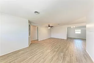 4010 S Lockwood Ridge Rd, Sarasota, FL 34231 - Photo 7