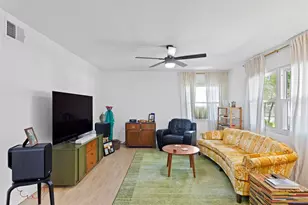 710 34th Ave S, Saint Petersburg, FL 33705 - Photo 5