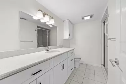 4750 Brittany Drive S #26, Saint Petersburg, FL 33715 - Photo 23