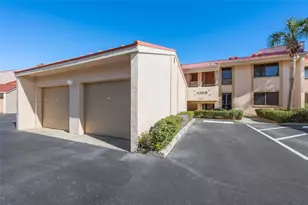 4750 Brittany Dr S, Saint Petersburg, FL 33715 - Photo 43