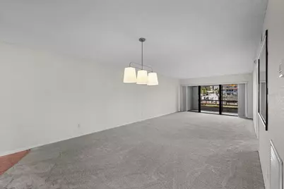 4750 Brittany Drive S #26, Saint Petersburg, FL 33715 - Photo 11