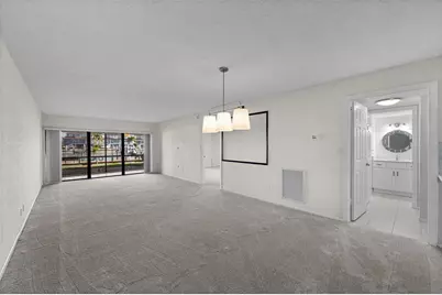 4750 Brittany Drive S #26, Saint Petersburg, FL 33715 - Photo 13