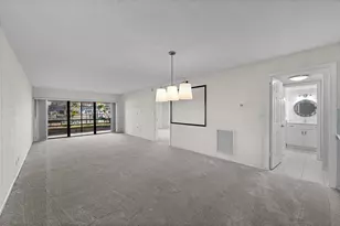 4750 Brittany Dr S, Saint Petersburg, FL 33715 - Photo 13