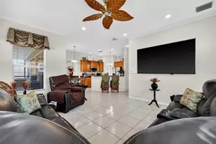 2873 52nd Ave S, Saint Petersburg, FL 33712 - Photo 5