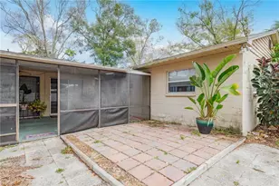 128 E Virginia Ln, Clearwater, FL 33759 - Photo 39