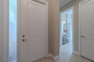 4912 Grand Banks Dr, Wimauma, FL 33598 - Photo 9