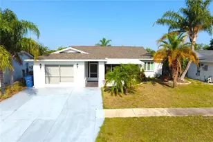 2211 Harrison Dr, Holiday, FL 34691 - Photo 3