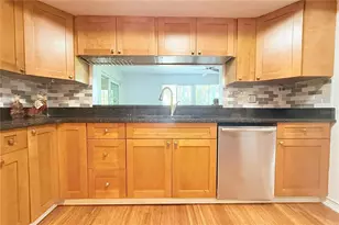 2211 Harrison Dr, Holiday, FL 34691 - Photo 41