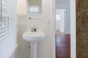 1160 Grove St, Clearwater, FL 33755 - Photo 37