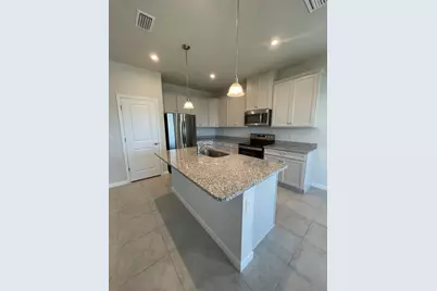 6800 Pebblebrooke Way, Zephyrhills, FL 33541 - Photo 5