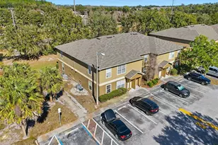 36027 Deer Creek Dr, Zephyrhills, FL 33541 - Photo 27