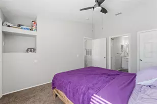 36027 Deer Creek Dr, Zephyrhills, FL 33541 - Photo 7