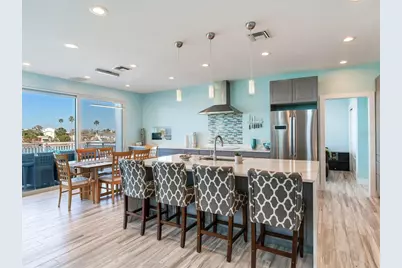 208 171st Avenue E, North Redington Beach, FL 33708 - Photo 15