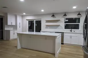 1455 Fairway Dr, Dunedin, FL 34698 - Photo 5