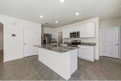 5764 Hollingworth Trail, Wesley Chapel, FL 33545 - Photo 13