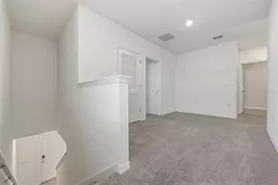 5764 Hollingworth Trl, Wesley Chapel, FL 33545 - Photo 21