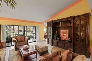 10618 180th Pl S, Boca Raton, FL 33498 - Photo 9