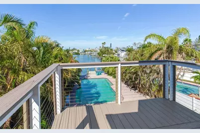 410 140th Avenue E, Madeira Beach, FL 33708 - Photo 37