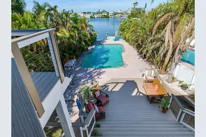 410 140th Avenue E, Madeira Beach, FL 33708 - Photo 37