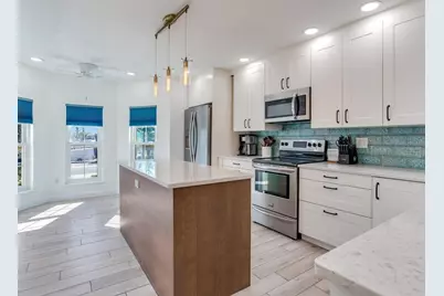 410 140th Avenue E, Madeira Beach, FL 33708 - Photo 25