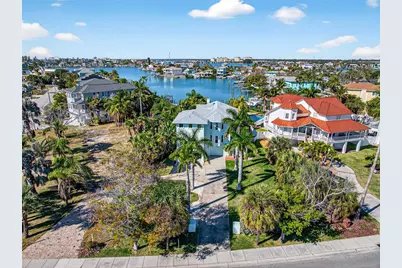 410 140th Avenue E, Madeira Beach, FL 33708 - Photo 69