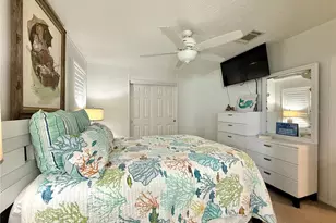 124 E St Annes Cir, Apollo Beach, FL 33572 - Photo 11