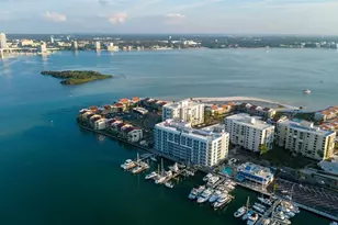 830 S Gulfview Blvd, Clearwater Beach, FL 33767 - Photo 17