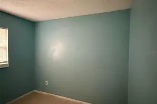 2409 13th St W, Bradenton, FL 34205 - Photo 13