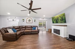 8227 Denise Dr E, Seminole, FL 33777 - Photo 17