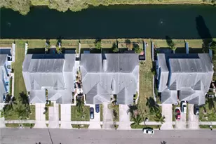 248 Hemingway Dr, Oldsmar, FL 34677 - Photo 39