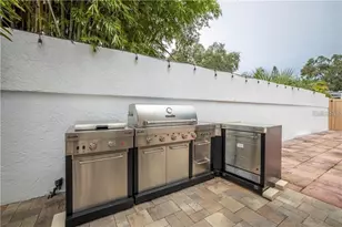 2200 2nd St N, Saint Petersburg, FL 33704 - Photo 27
