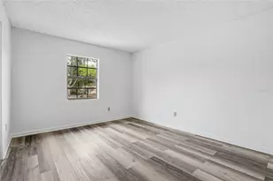 729/731 Sunbright Dr, Seffner, FL 33584 - Photo 19