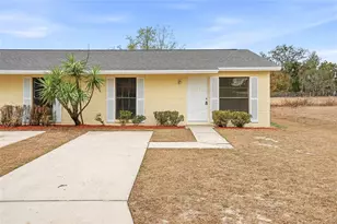 729/731 Sunbright Dr, Seffner, FL 33584 - Photo 5