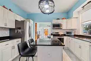 1512 26th Ave E, Tampa, FL 33605 - Photo 5