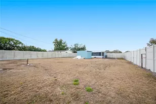 217 Clearwater Ave, Polk City, FL 33868 - Photo 27