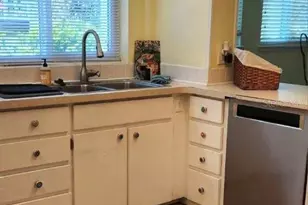 219 24th St W, Bradenton, FL 34205 - Photo 11