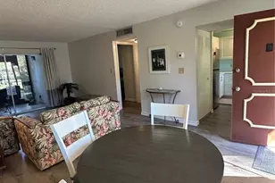 11485 Oakhurst Rd, Largo, FL 33774 - Photo 7