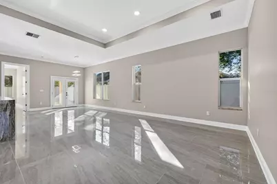 8509 N Newport Avenue, Tampa, FL 33604 - Photo 11