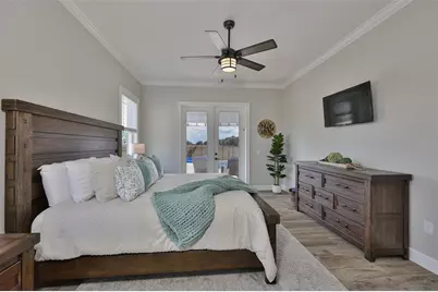 7510 Lithia Pinecrest Road, Lithia, FL 33547 - Photo 29