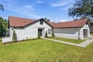 4703 Orange Grove Way, Palm Harbor, FL 34684 - Photo 3